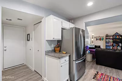 3154 E Wahalla Lane, Phoenix, AZ 85050 - Photo 15