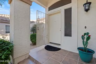 3154 E Wahalla Ln, Phoenix, AZ 85050 - Photo 7