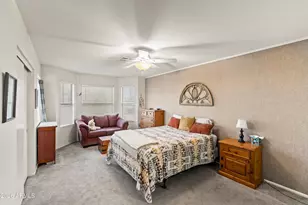 3154 E Wahalla Ln, Phoenix, AZ 85050 - Photo 17