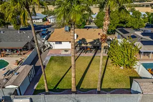 2115 E Greenway Dr, Tempe, AZ 85282 - Photo 39