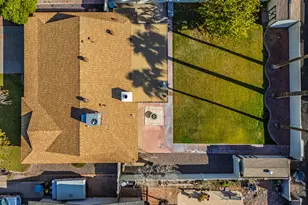 2115 E Greenway Dr, Tempe, AZ 85282 - Photo 37