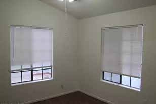 942 E Calle Del Norte, Chandler, AZ 85225 - Photo 13