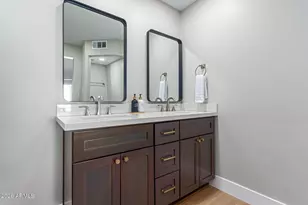 19407 N 8th Ave, Phoenix, AZ 85027 - Photo 17