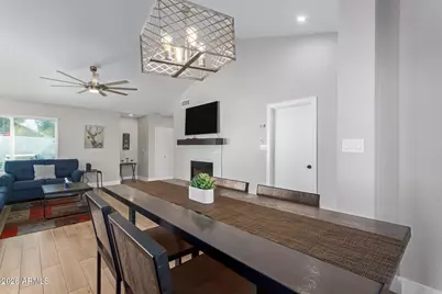 19407 N 8th Avenue, Phoenix, AZ 85027 - Photo 7
