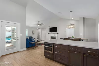 19407 N 8th Avenue, Phoenix, AZ 85027 - Photo 11