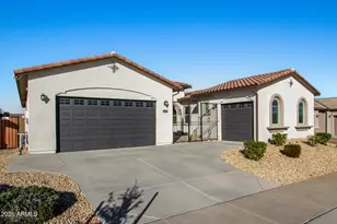 19038 W Cameron Dr, Surprise, AZ 85388 - Photo 3