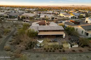 9539 S 13th Way, Phoenix, AZ 85042 - Photo 11