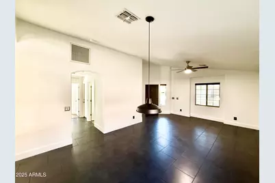 2021 E Caldwell Street, Phoenix, AZ 85042 - Photo 7