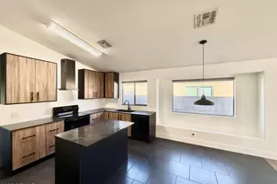 2021 E Caldwell St, Phoenix, AZ 85042 - Photo 3