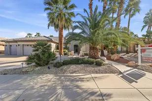 20085 N Tealstone Dr, Surprise, AZ 85374 - Photo 3