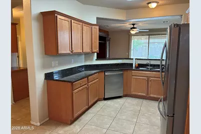 8011 S 70th Drive, Laveen, AZ 85339 - Photo 11