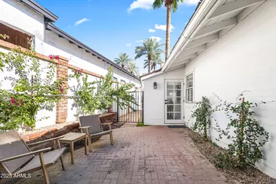 4411 N 46th Place, Phoenix, AZ 85018 - Photo 33