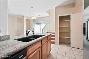 1559 S Longspur Ln, Gilbert, AZ 85296 - Photo 11