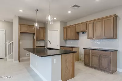 13456 N 157th Lane, Surprise, AZ 85379 - Photo 5