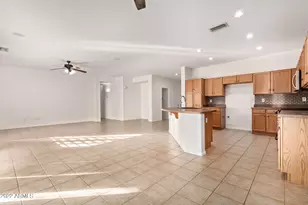 6745 W Avenida Del Rey, Peoria, AZ 85383 - Photo 7