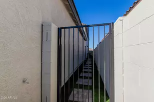 2591 E Hollywood Ike Ave, San Tan Valley, AZ 85140 - Photo 25