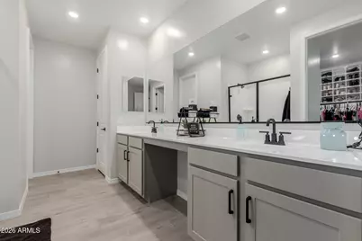 2591 E Hollywood Ike Avenue, San Tan Valley, AZ 85140 - Photo 13