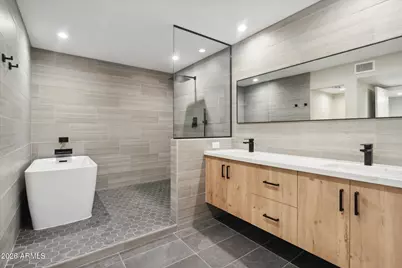 8882 N 82nd Lane, Scottsdale, AZ 85258 - Photo 13