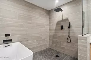 8882 N 82nd Ln, Scottsdale, AZ 85258 - Photo 15