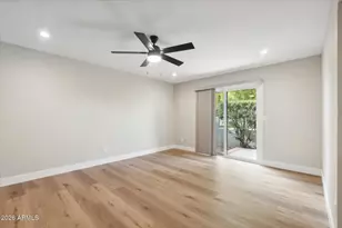 8882 N 82nd Ln, Scottsdale, AZ 85258 - Photo 11