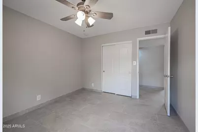 542 W Pampa Avenue, Mesa, AZ 85210 - Photo 19