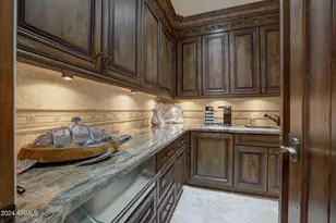 6519 E Malcomb Dr, Paradise Valley, AZ 85253 - Photo 11