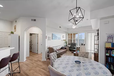 14575 W Mountain View Boulevard #10307, Surprise, AZ 85374 - Photo 5