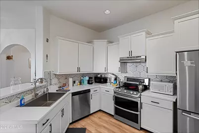 14575 W Mountain View Boulevard #10307, Surprise, AZ 85374 - Photo 17