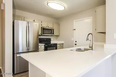 3154 W Via Montoya Drive, Phoenix, AZ 85027 - Photo 7