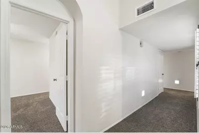 5720 E Le Marche Avenue, Scottsdale, AZ 85254 - Photo 33