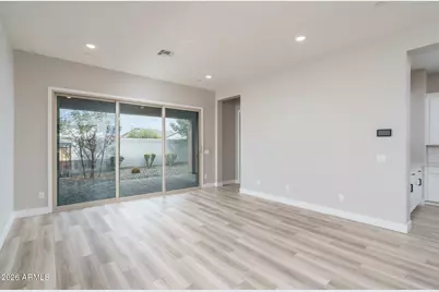 14058 W Hubbell Street, Goodyear, AZ 85395 - Photo 7