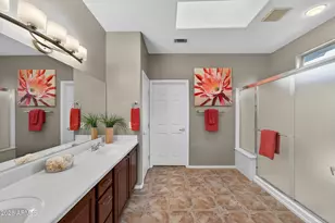 17126 W Red Cliff Dr, Surprise, AZ 85387 - Photo 21