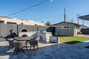 8049 N 10th St, Phoenix, AZ 85020 - Photo 13