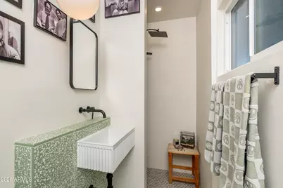 8049 N 10th Street, Phoenix, AZ 85020 - Photo 21