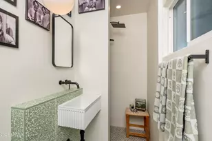 8049 N 10th St, Phoenix, AZ 85020 - Photo 21