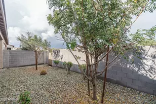 14058 W Hubbell St, Goodyear, AZ 85395 - Photo 27