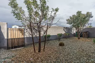 14058 W Hubbell St, Goodyear, AZ 85395 - Photo 25