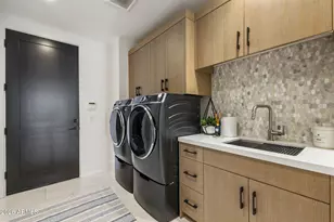 5547 E Arroyo Verde Dr, Paradise Valley, AZ 85253 - Photo 21