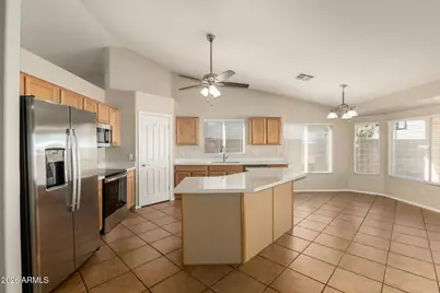 3962 E Meadow Lark Way, San Tan Valley, AZ 85140 - Photo 9