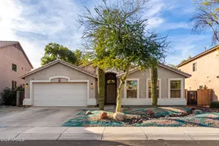 3206 S 81st Ave, Phoenix, AZ 85043 - Photo 1