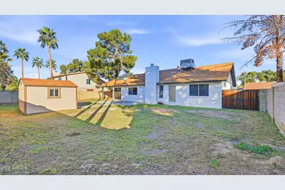 6233 W Desert Hills Drive, Glendale, AZ 85304 - Photo 43