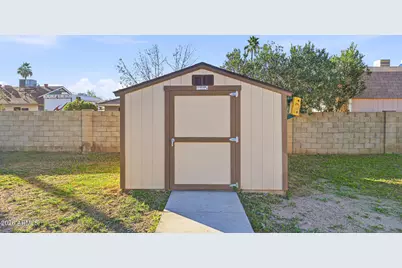 6233 W Desert Hills Drive, Glendale, AZ 85304 - Photo 45