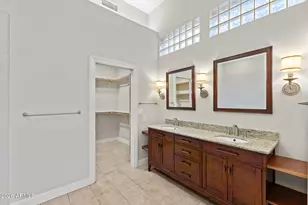 8100 E Camelback Rd, Scottsdale, AZ 85251 - Photo 29