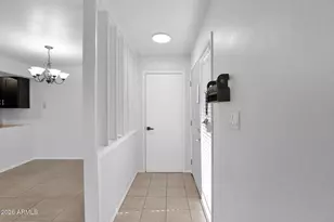 1808 E Center Ln, Tempe, AZ 85281 - Photo 3