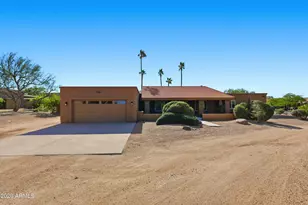 5701 E Dale Ln, Cave Creek, AZ 85331 - Photo 3