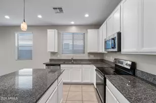 1642 W Hopi Dr, Coolidge, AZ 85128 - Photo 5