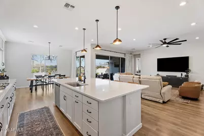 10508 S 48th Glen, Laveen, AZ 85339 - Photo 9