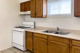 1524 W Sahuaro Dr, Phoenix, AZ 85029 - Photo 7