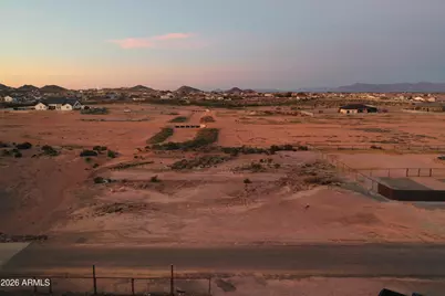 808 W Patrick Place #1, San Tan Valley, AZ 85143 - Photo 3