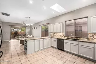 41749 N Golf Crest Rd, Anthem, AZ 85086 - Photo 13